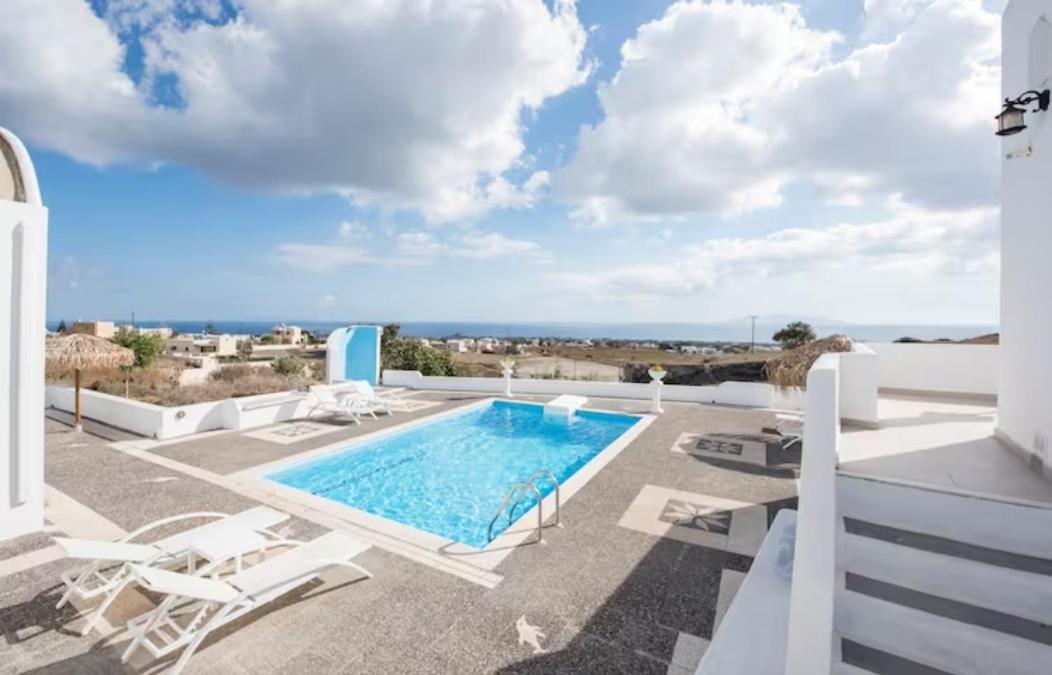 Santorini Traditional Suites Vóthon Exteriör bild