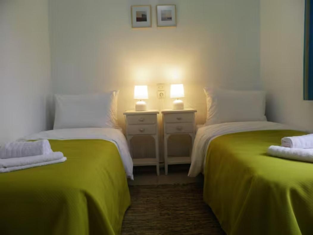 Santorini Traditional Suites Vóthon Exteriör bild