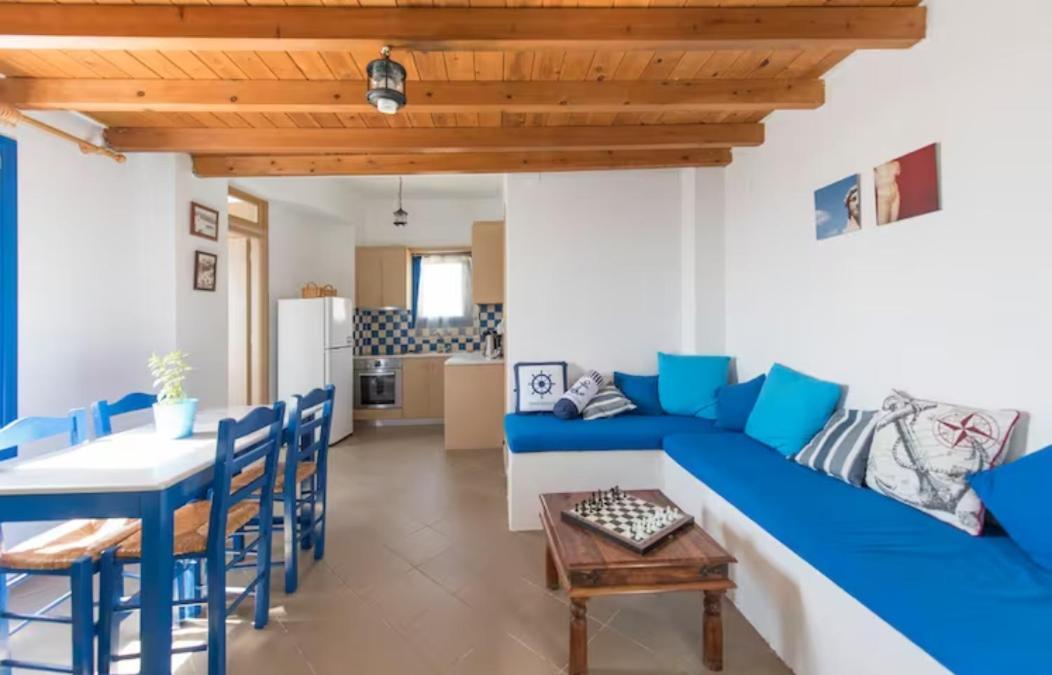 Santorini Traditional Suites Vóthon Exteriör bild